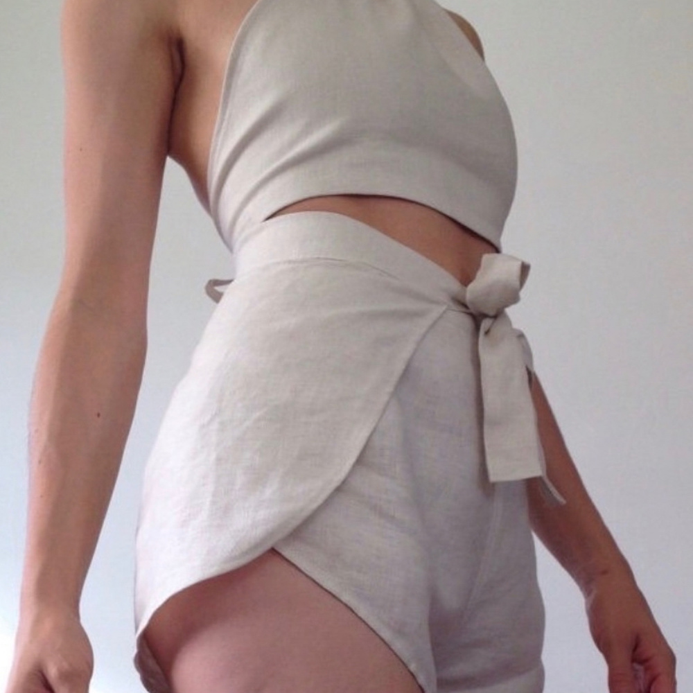 Handmade Linen Wrap Shorts in BLACK
